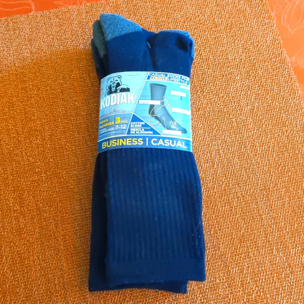 Kodiak men's business casual navy socks